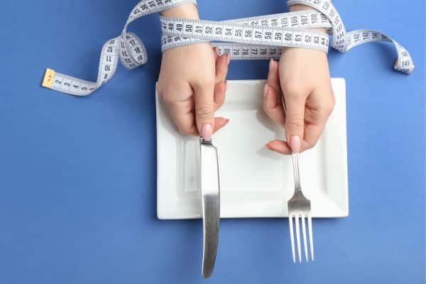 Caroline-Deniaux-Therapie-breve-Coaching-Hypnose-PNL-troubles-alimentaires-Briouze-Orne Caroline-Deniaux-Therapie-breve-Coaching-Hypnose-PNL-troubles-alimentaires-Briouze-Orne